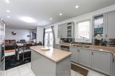 41 Madronna Brampton,ON L7A 2V9 — Photo 16