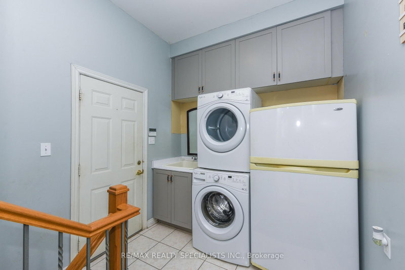 41 Madronna Brampton,ON L7A 2V9 — Photo 21