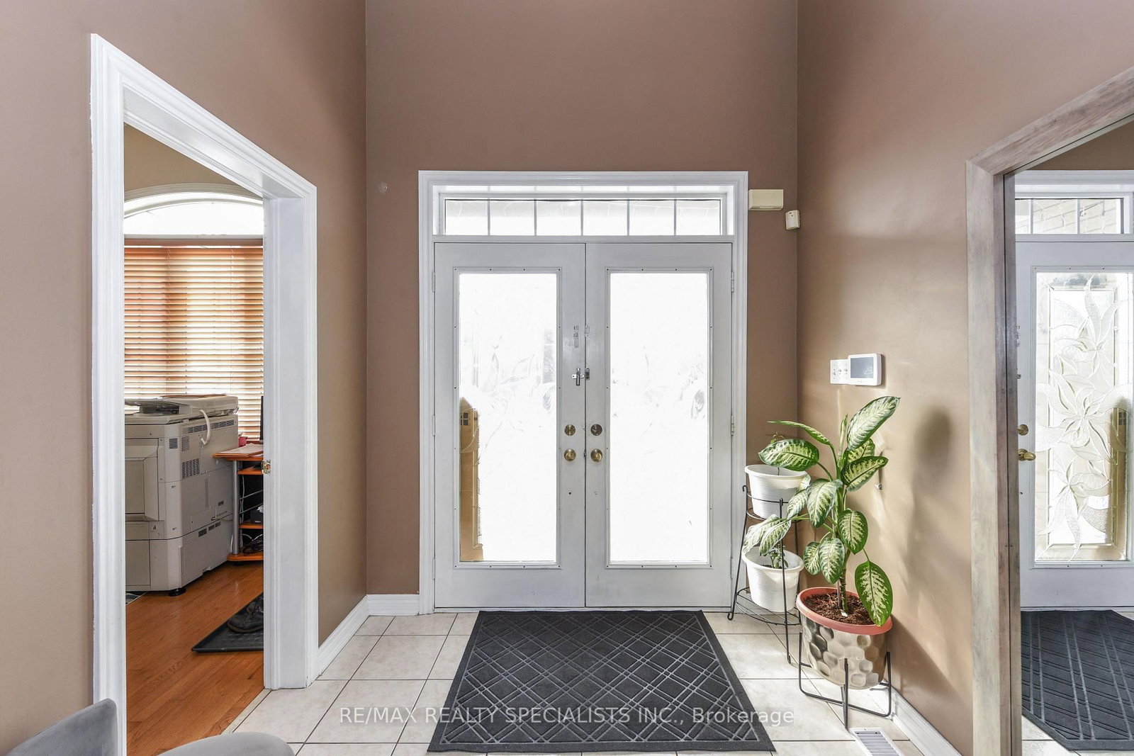 41 Madronna Gardens • Brampton, ON photo 4