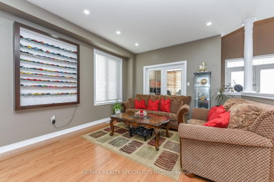 41 Madronna Gardens • Brampton, ON photo 6