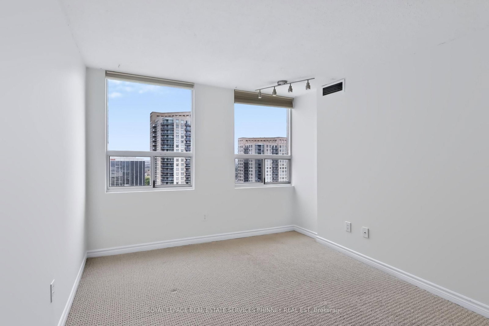3650 Kaneff Crescent • #2801 • Mississauga, ON photo 23