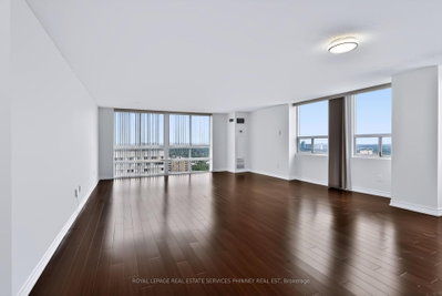 3650 Kaneff Crescent • #2801 • Mississauga, ON photo 8