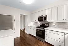 588 Walkers Line • Burlington, ON photo 9