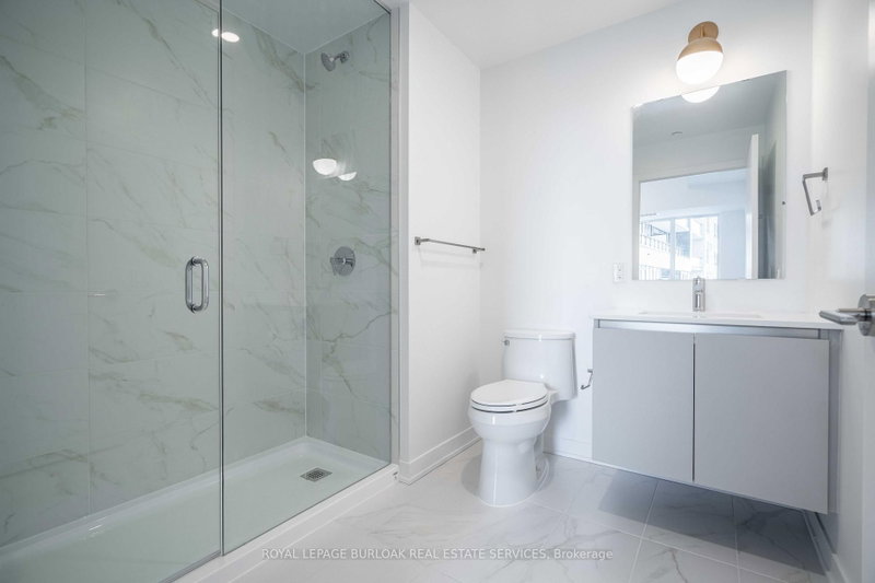 395 Dundas Oakville,ON L6M 5R8 — Photo 9