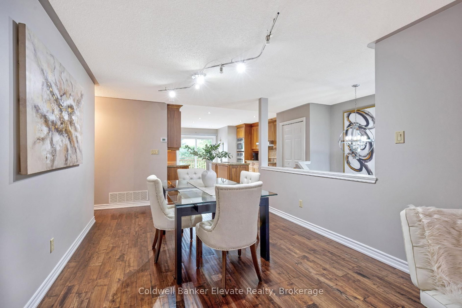 20 Ruddell Crescent • Halton Hills, ON photo 16