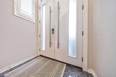20 Ruddell Crescent • Halton Hills, ON photo 8