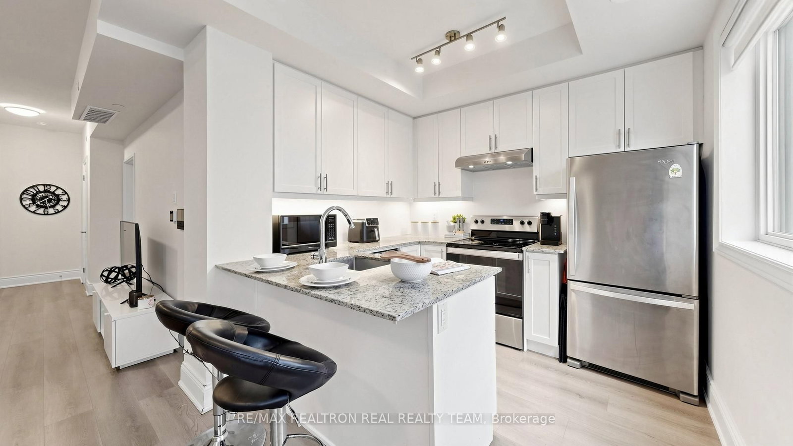 349 Wheat Boom Drive • #333 • Oakville, ON photo 14