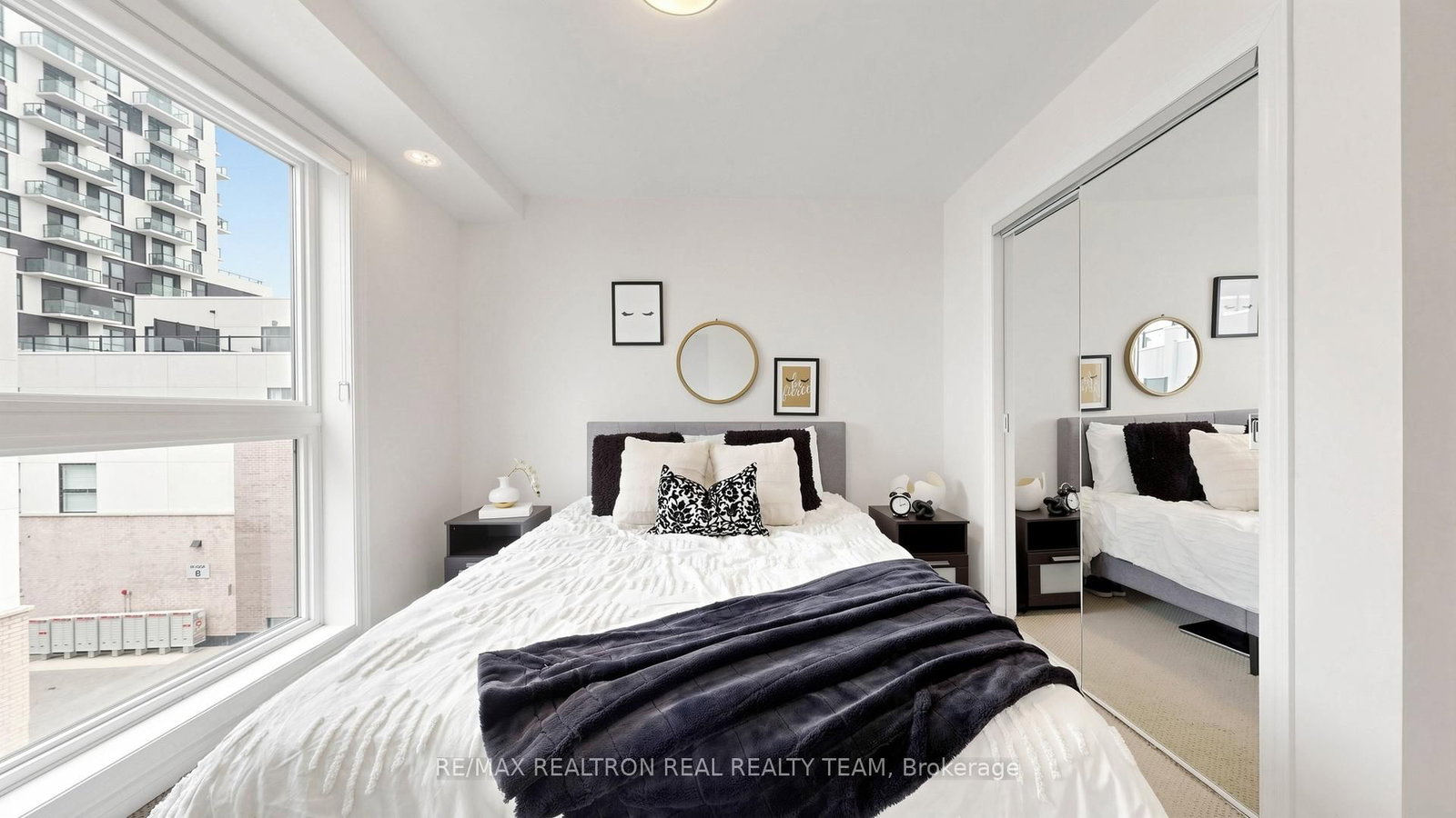 349 Wheat Boom Drive • #333 • Oakville, ON photo 33