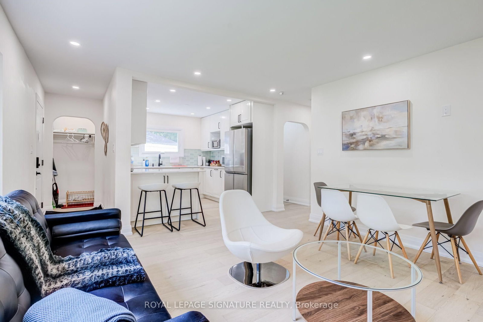 133 Inglewood Drive • Oakville, ON photo 10