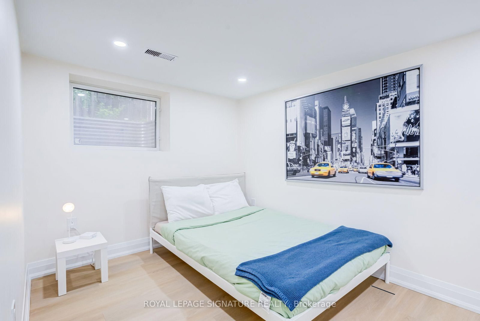 133 Inglewood Drive • Oakville, ON photo 34