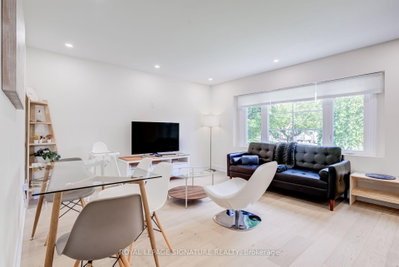 133 Inglewood Drive • Oakville, ON photo 9