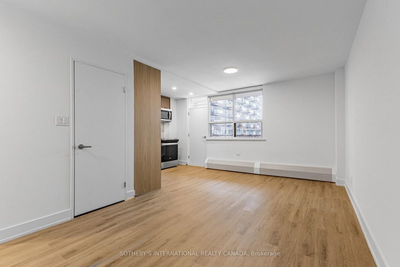 S0803 - 115 Tyndall Avenue