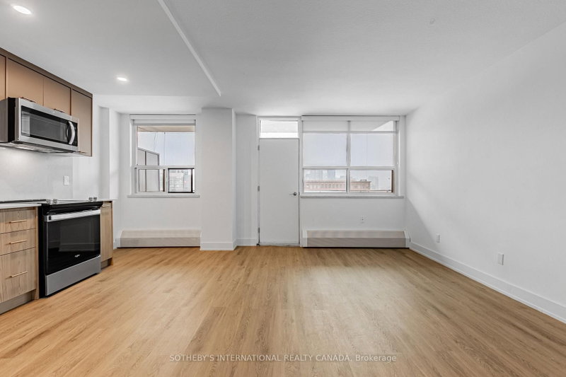 N0107 - 135 Tyndall Avenue