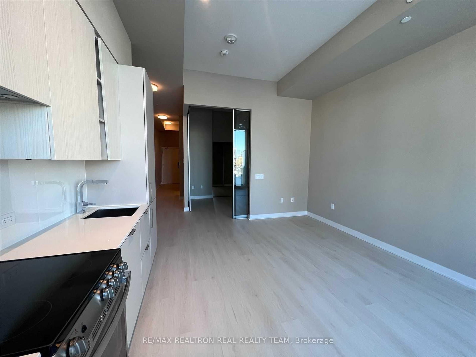 3900 Confederation Parkway • #316 • Mississauga, ON photo 12