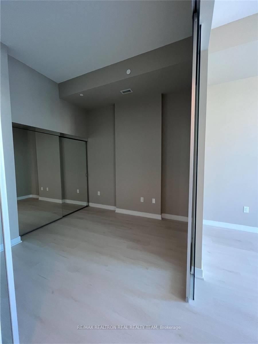3900 Confederation Parkway • #316 • Mississauga, ON photo 17