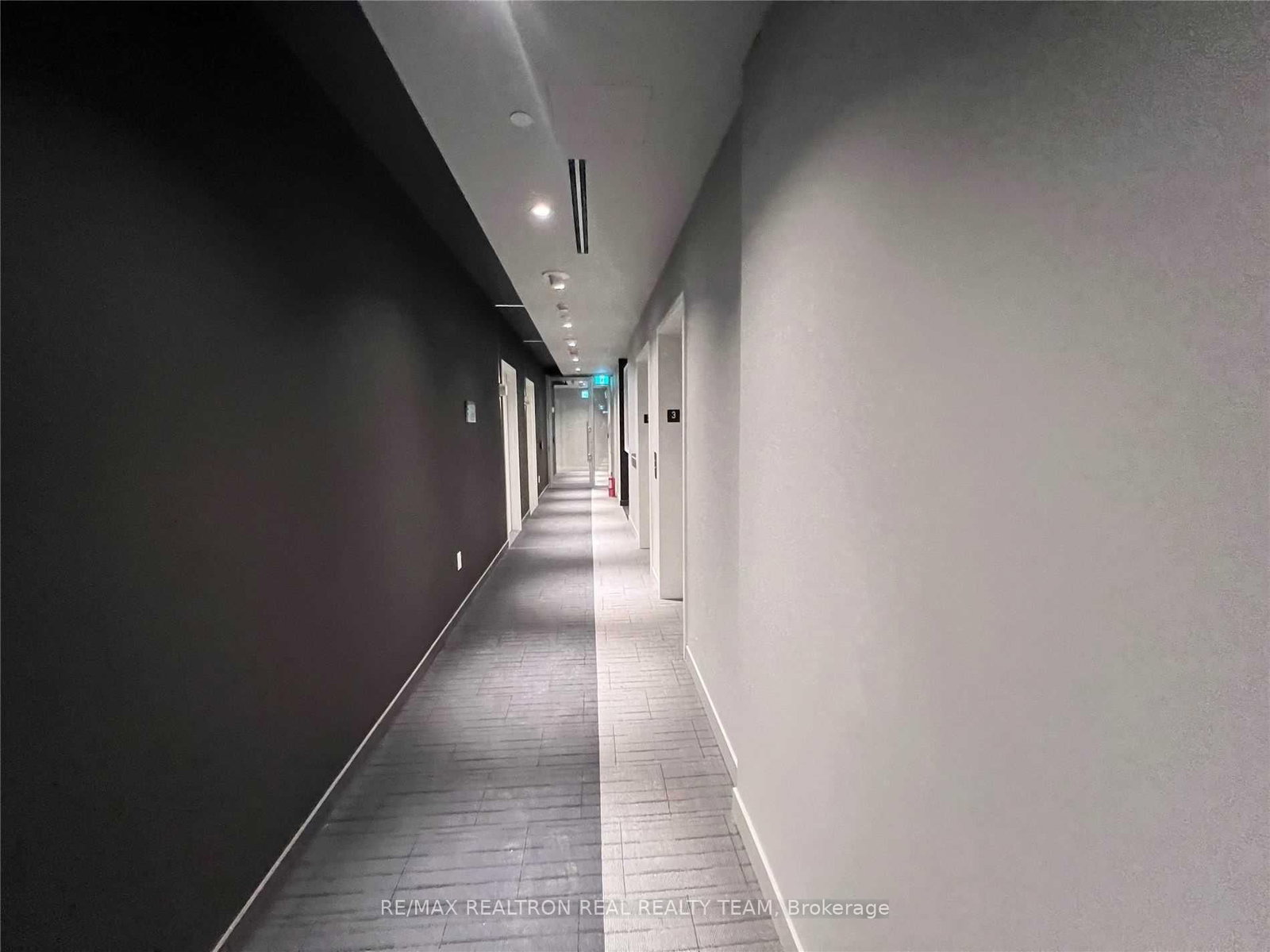 3900 Confederation Parkway • #316 • Mississauga, ON photo 25