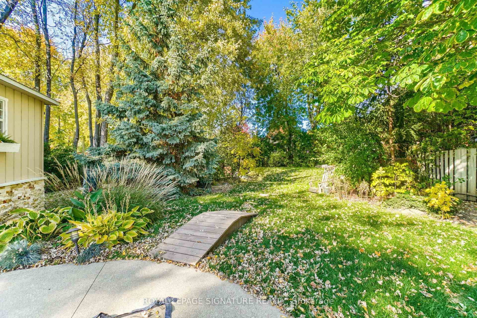 16 Bairstow Crescent • Halton Hills, ON photo 32