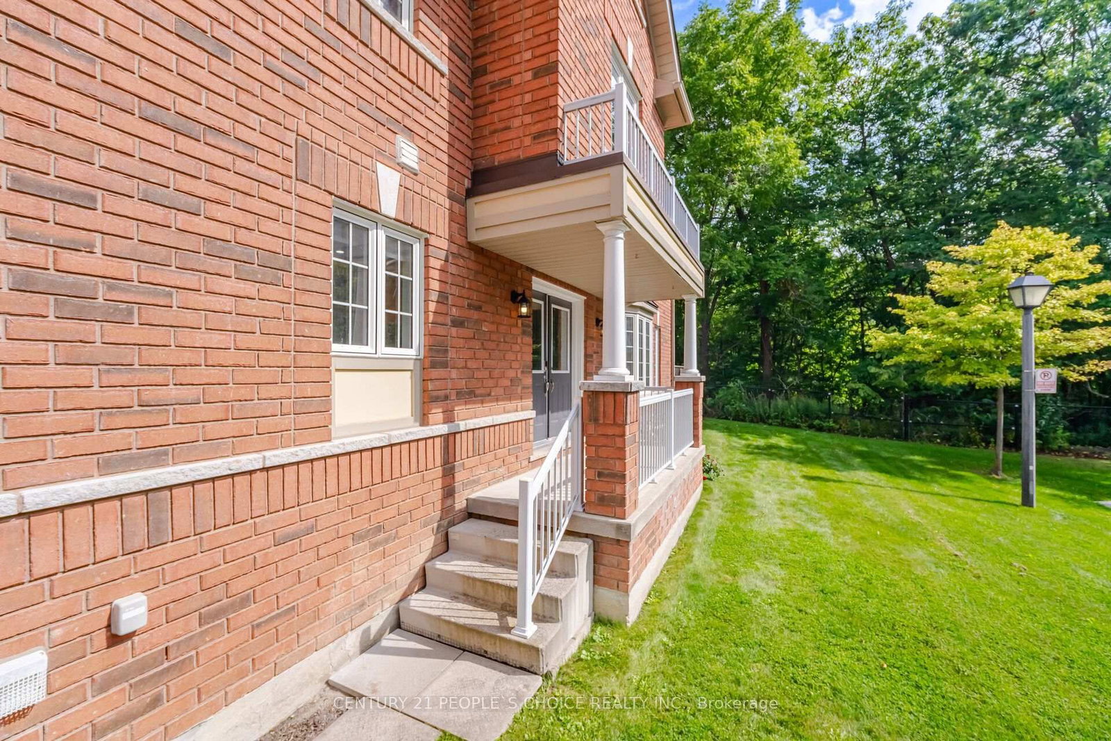 7360 Zinnia Place • #124 • Mississauga, ON photo 4