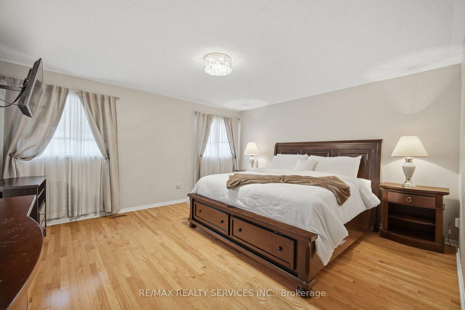 39 LEGEND Lane • Brampton, ON photo 24