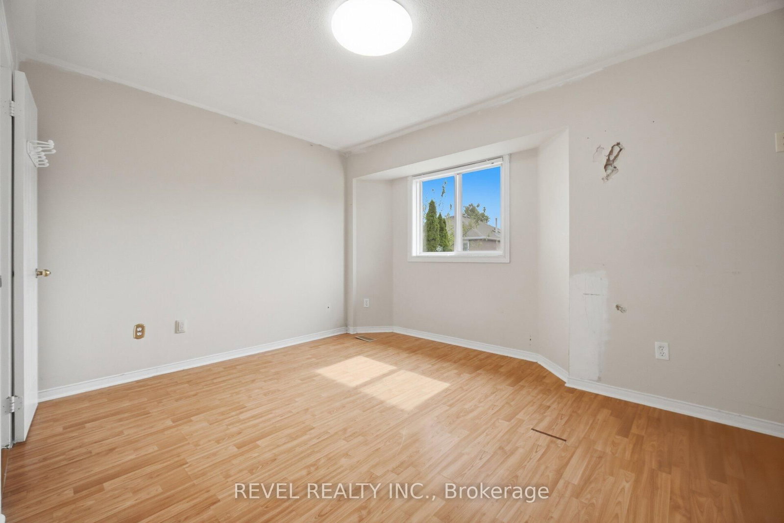 5633 Cortina Crescent • Mississauga, ON photo 17