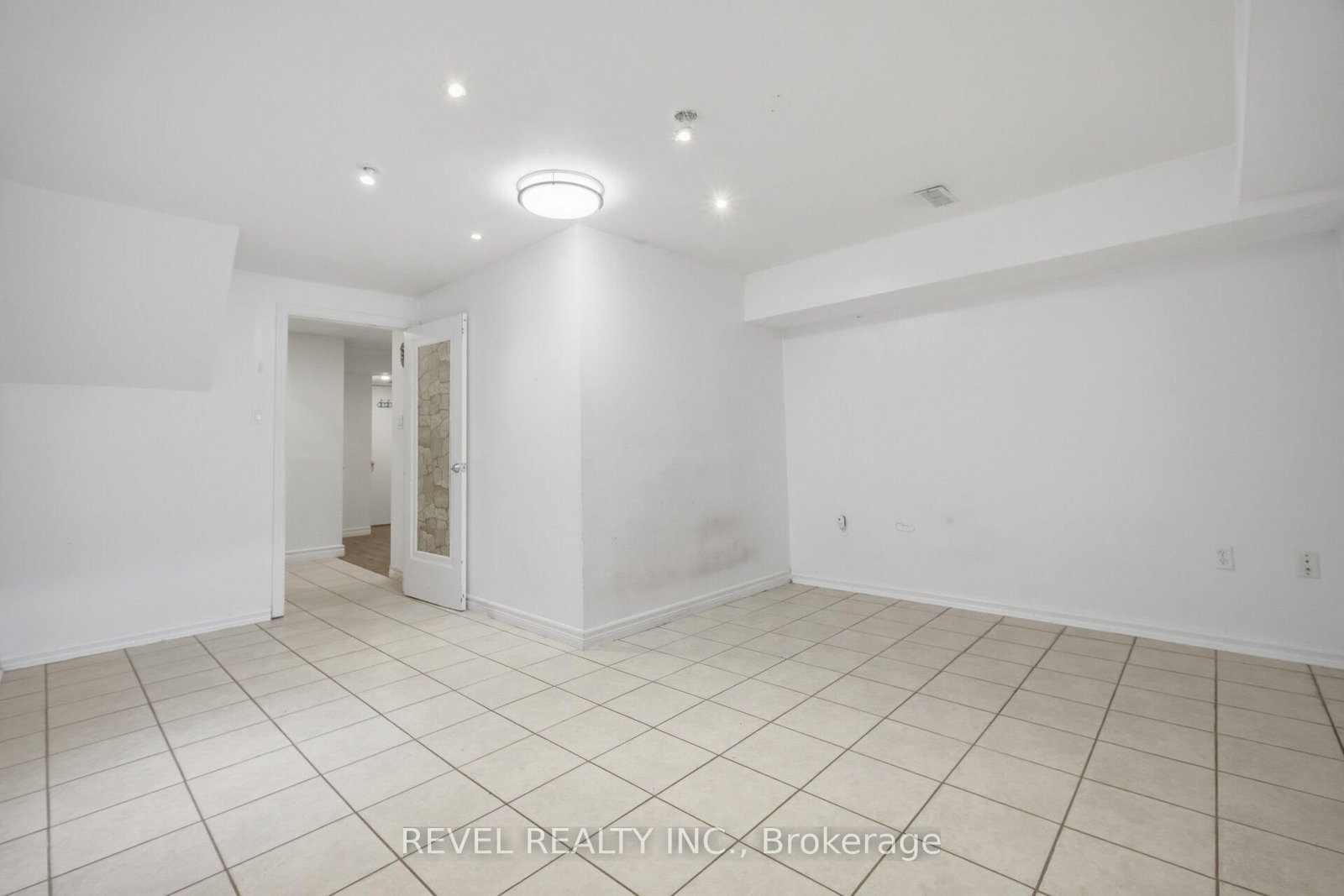 5633 Cortina Crescent • Mississauga, ON photo 32