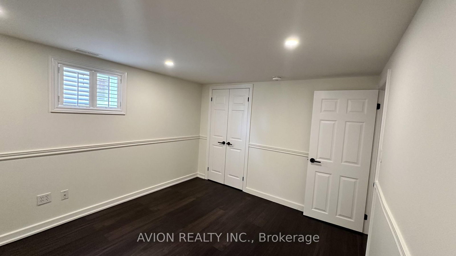 BSMT-570 Exbury Cres, Mississauga, view 11