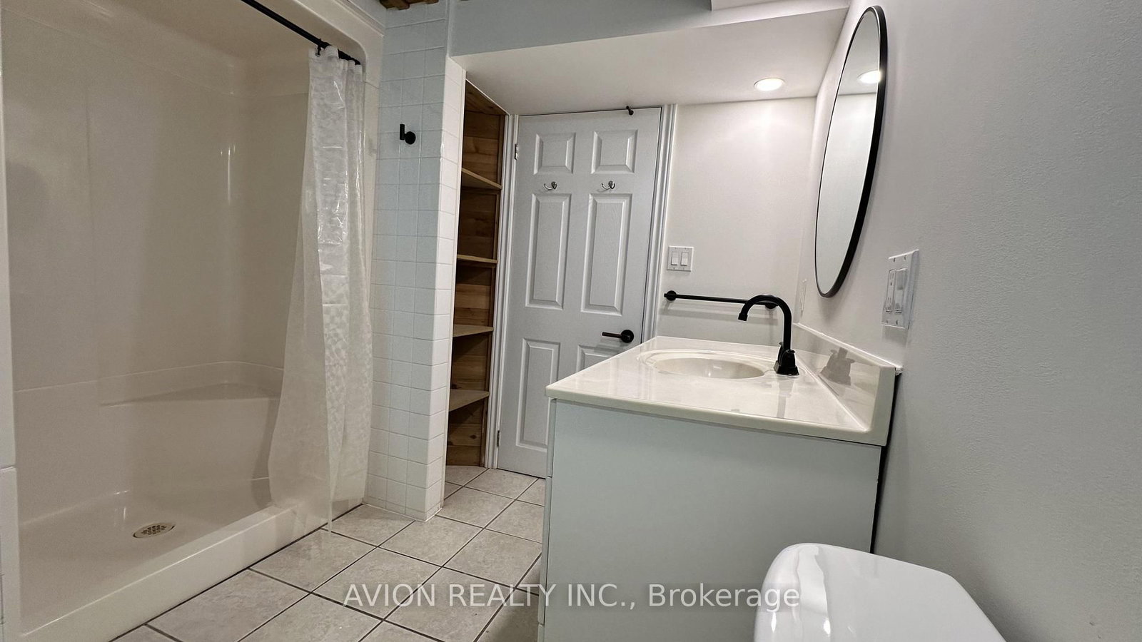 BSMT-570 Exbury Cres, Mississauga, view 17