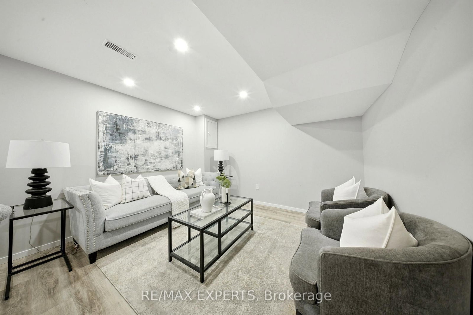 5910 Greensboro Drive • #113 • Mississauga, ON photo 24