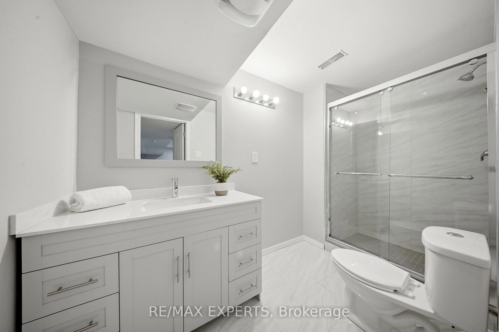 5910 Greensboro Drive • #113 • Mississauga, ON photo 27
