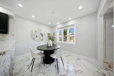 5910 Greensboro Drive • #113 • Mississauga, ON photo 6