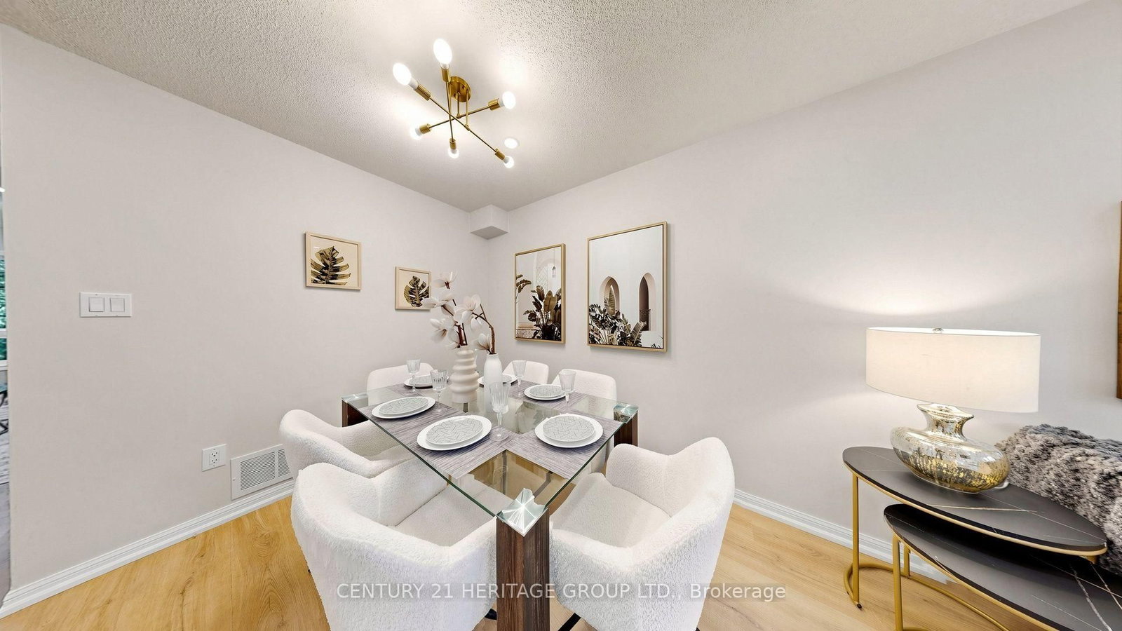 Unit 39, 2 Clay Brick Court • Brampton, ON photo 12