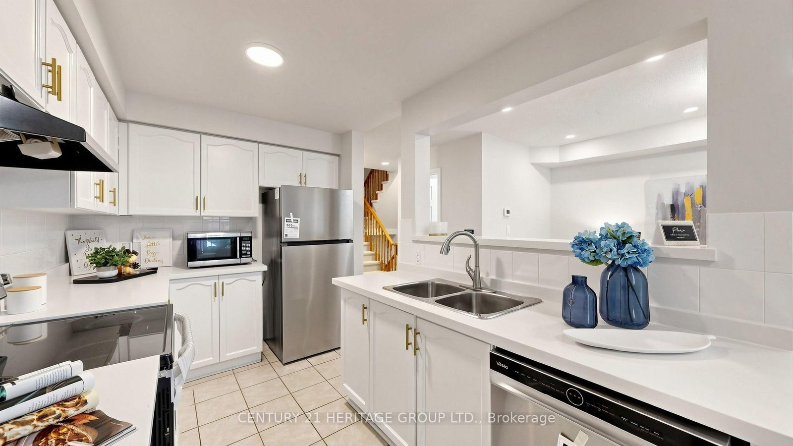 Unit 39, 2 Clay Brick Court • Brampton, ON photo 18