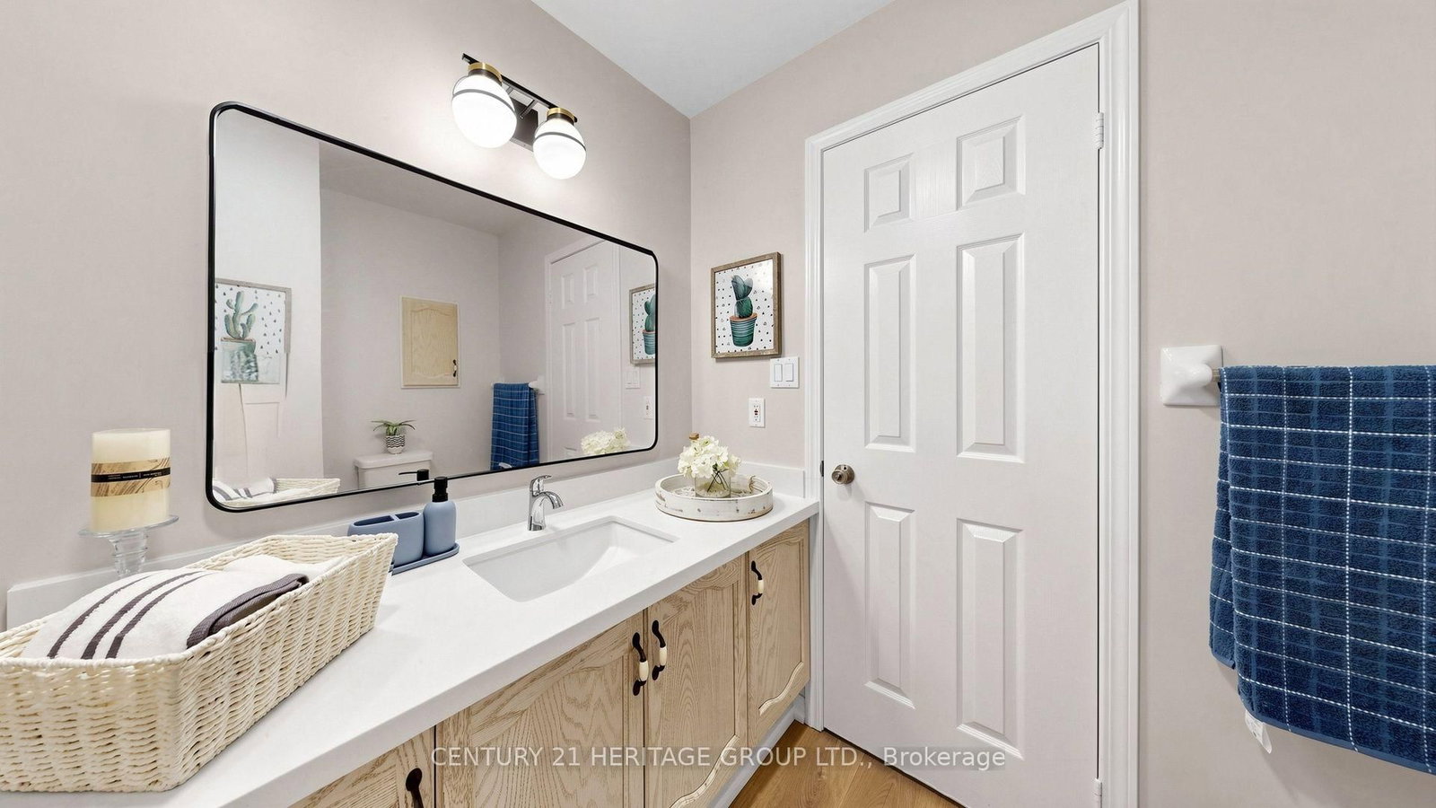 Unit 39, 2 Clay Brick Court • Brampton, ON photo 35
