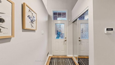 Unit 39, 2 Clay Brick Court • Brampton, ON photo 5