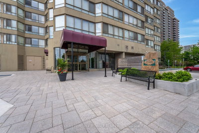 3605 Kariya Drive • #703 • Mississauga, ON photo 2