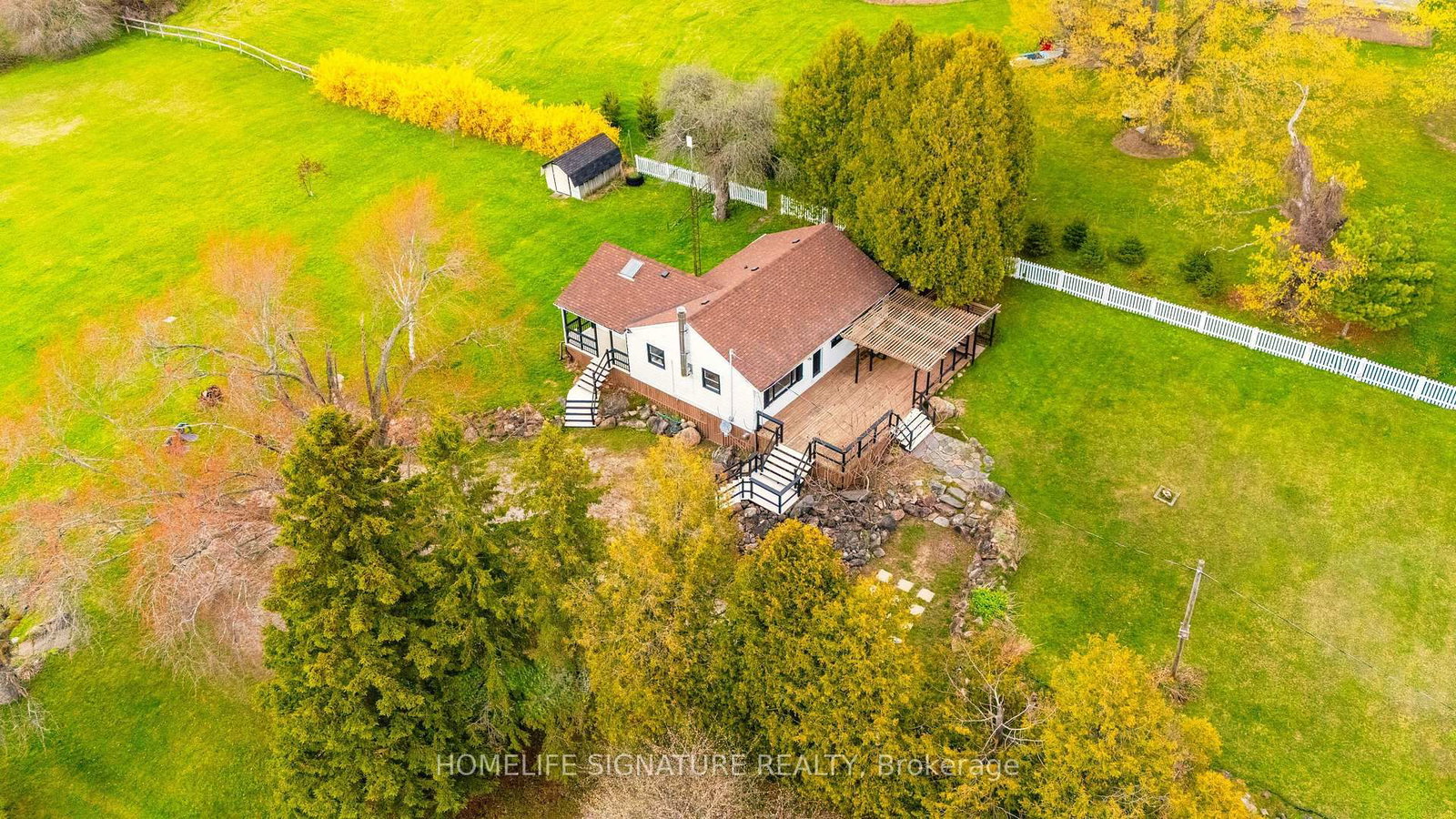 5273 25 Side Road • Milton, ON photo 3