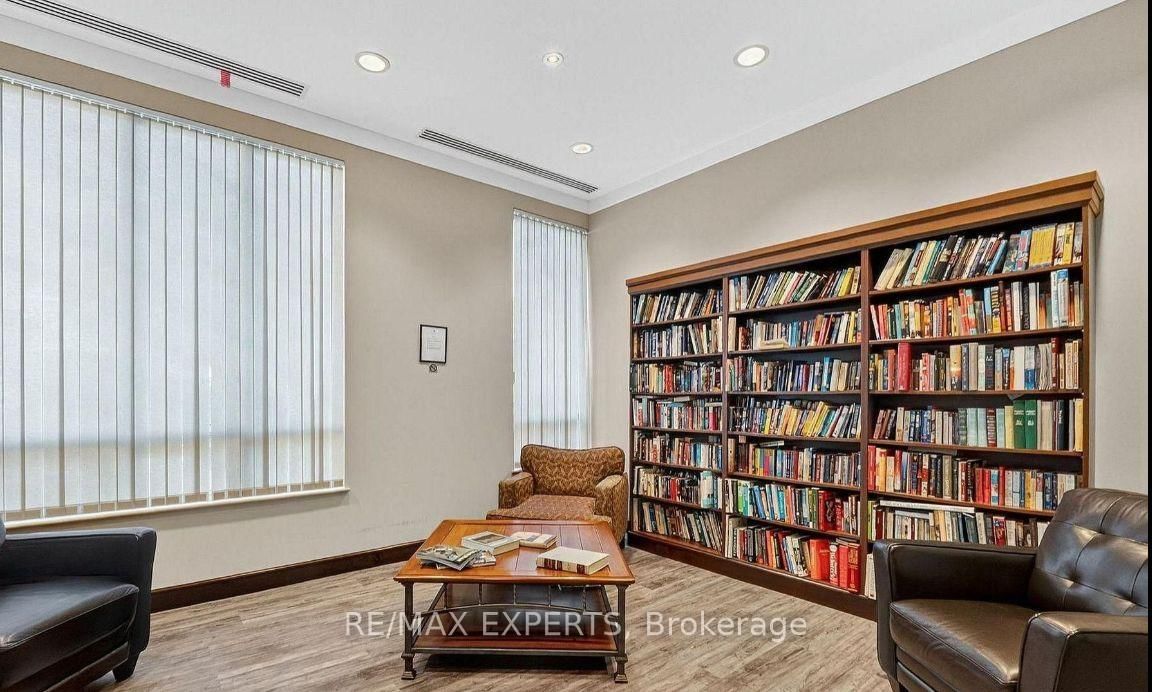 1359 Rathburn Road • #209 • Mississauga, ON photo 10