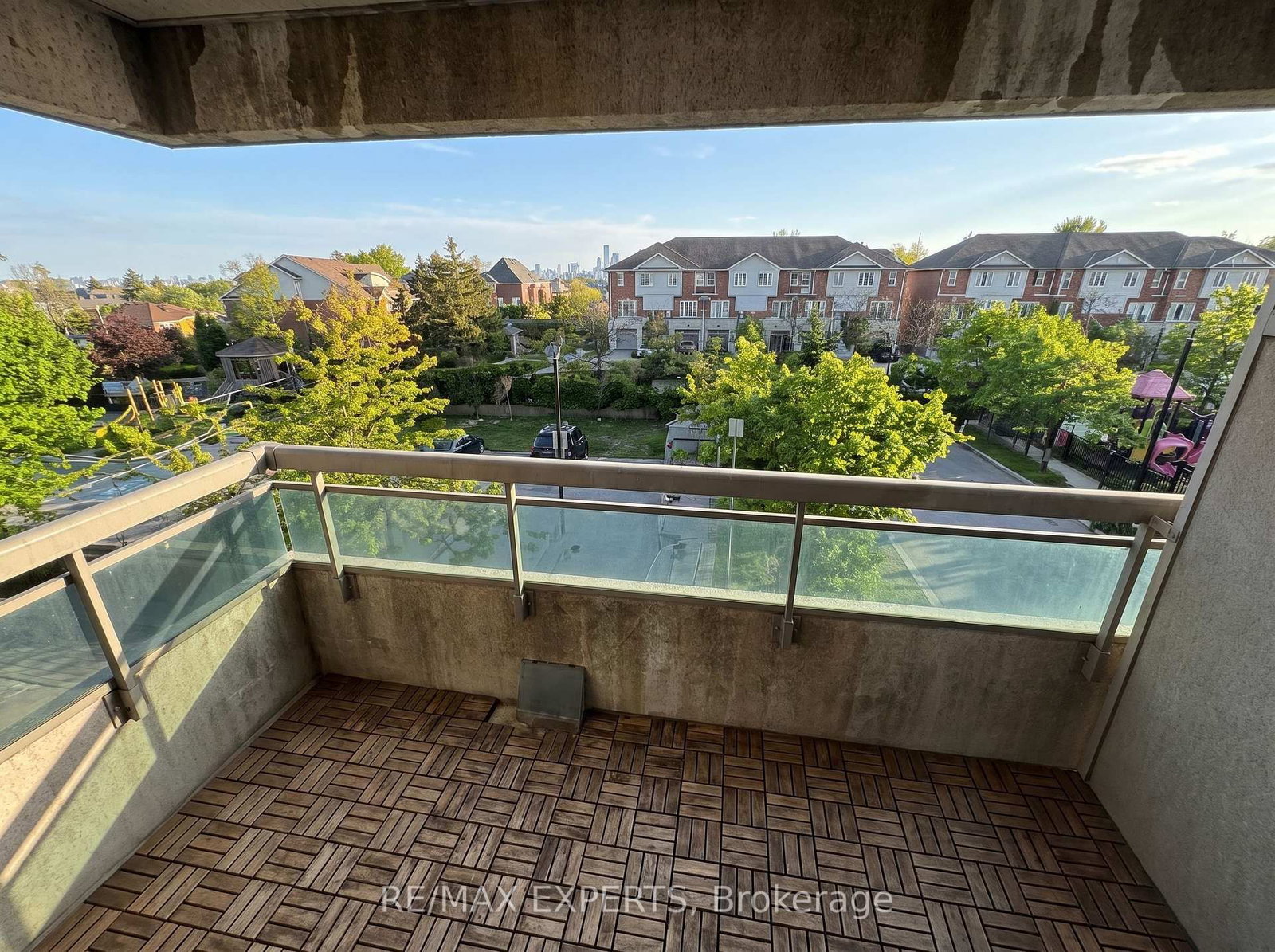 1359 Rathburn Road • #209 • Mississauga, ON photo 16