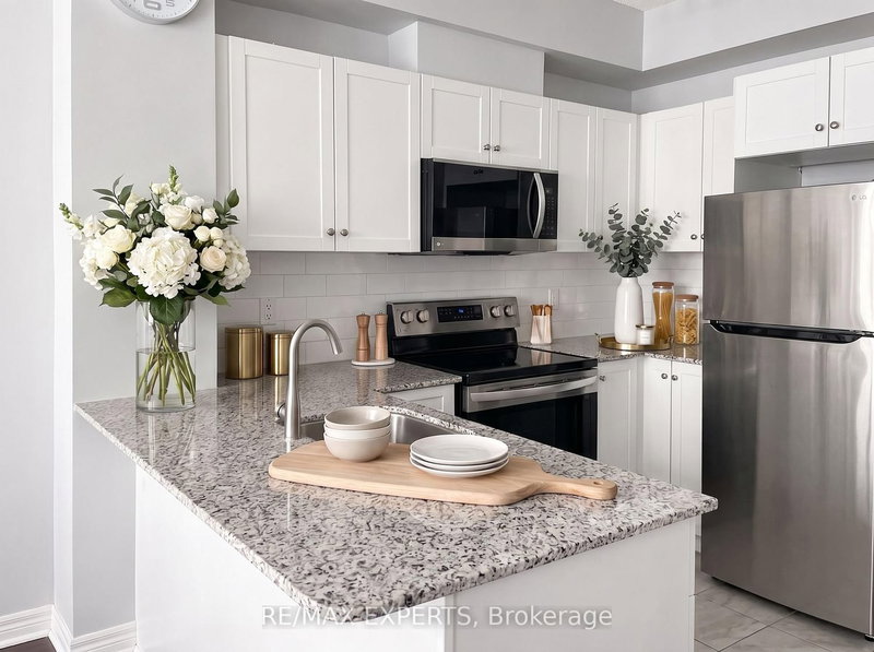 209 - 1359 Rathburn Road