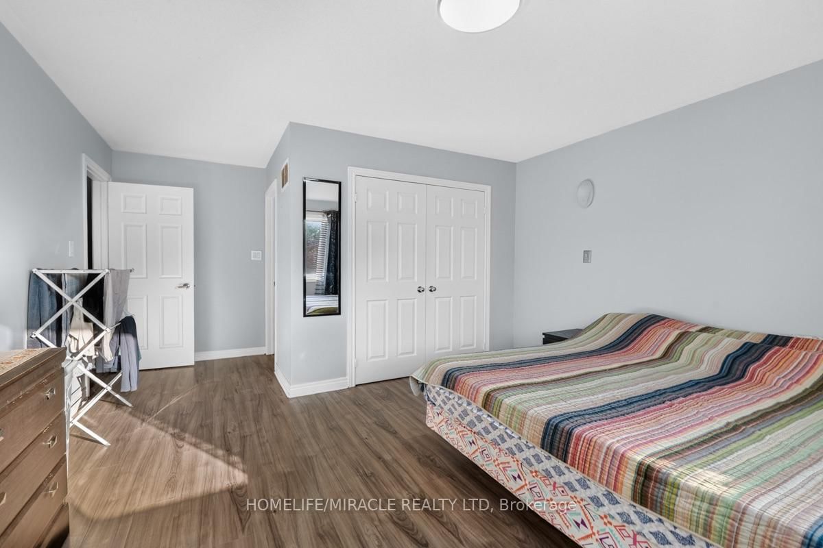 21 Chalkfarm Crescent • Brampton, ON photo 18