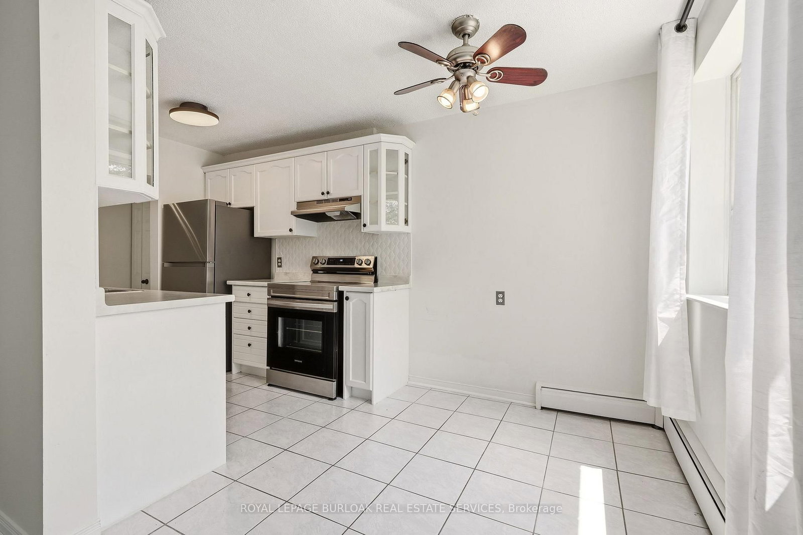 2411 New Street • #201 • Burlington, ON photo 11