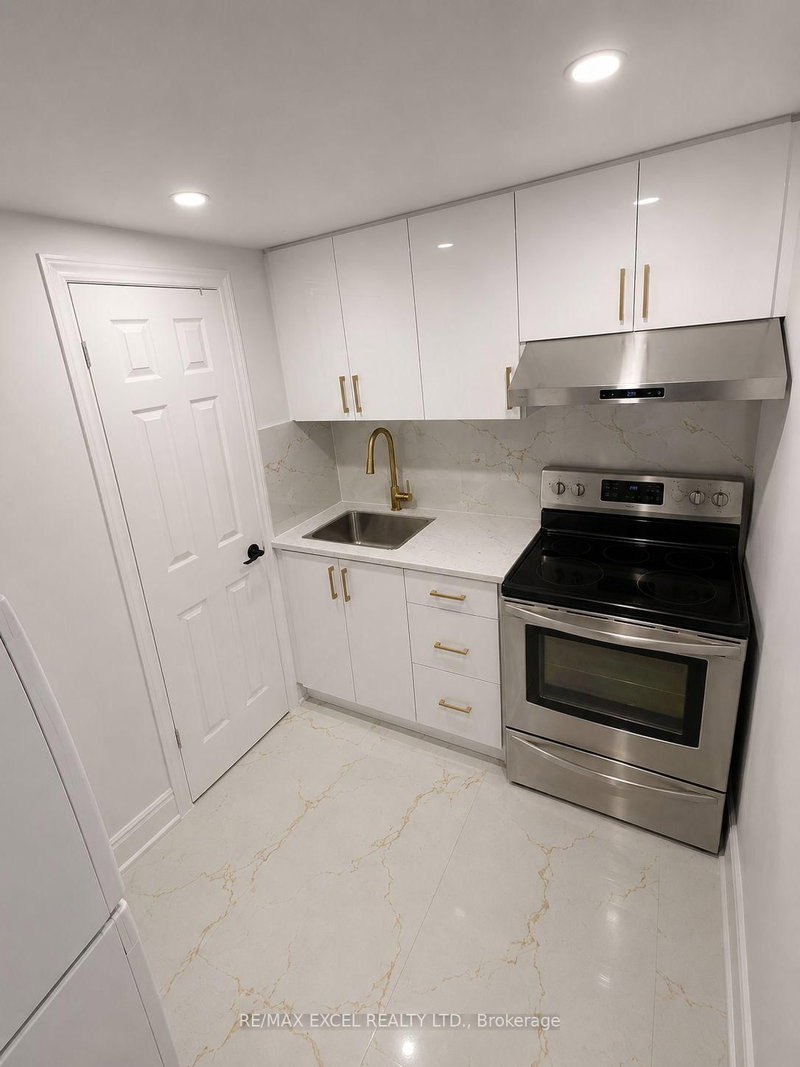 Bsmt - 3882 Midhurst Lane