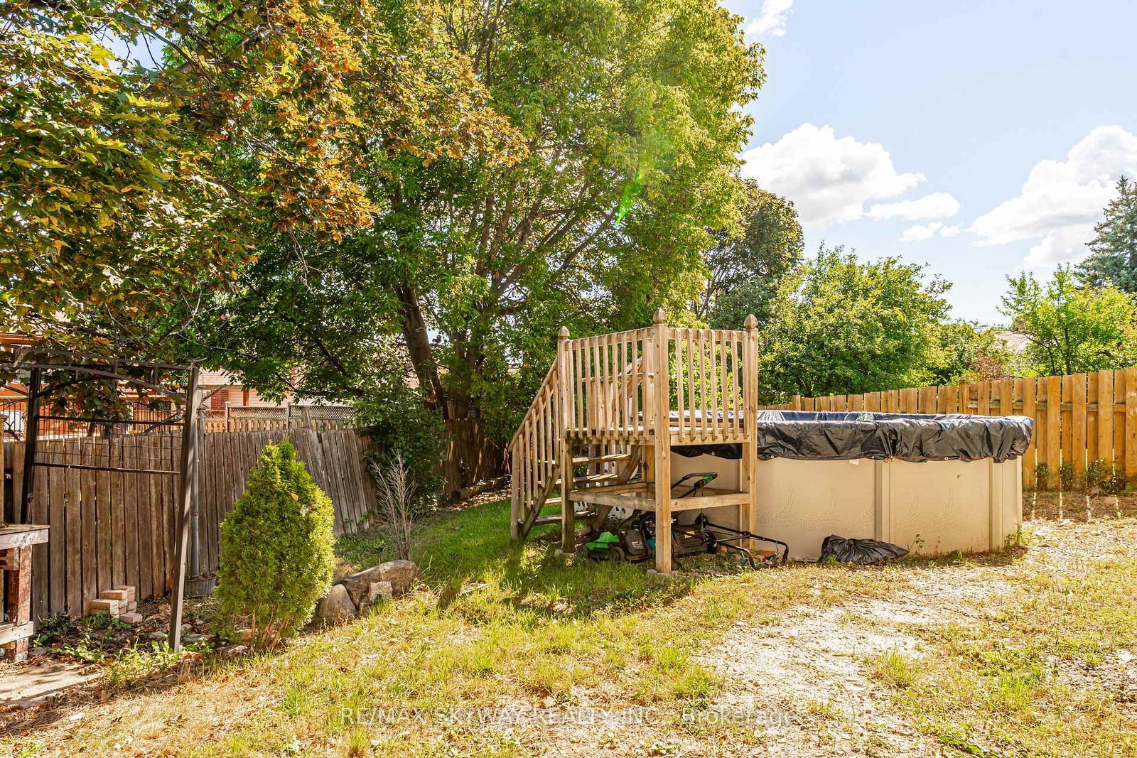 52 Charters Road • Brampton, ON photo 44