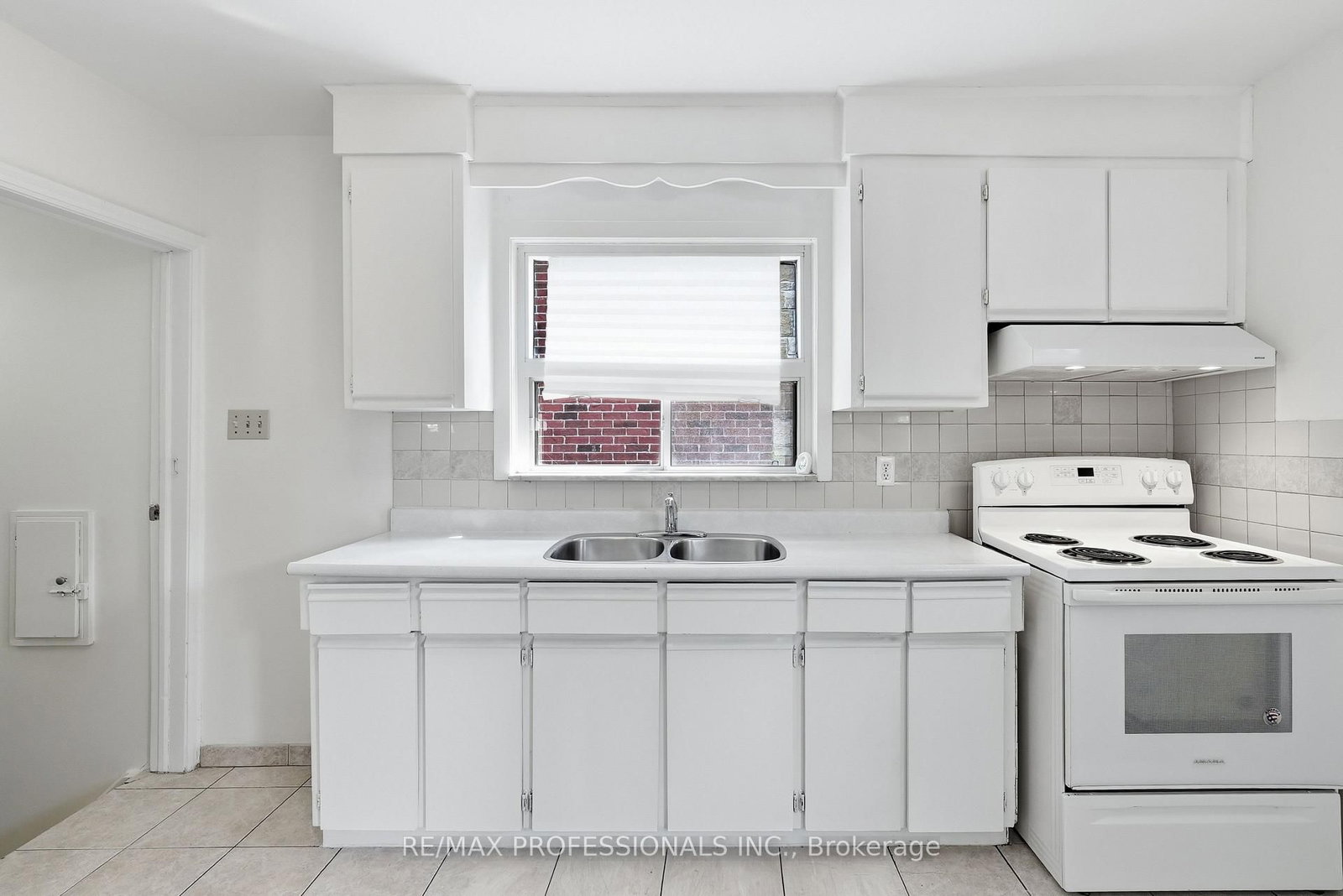 111 Wesley Street • Toronto, ON photo 17