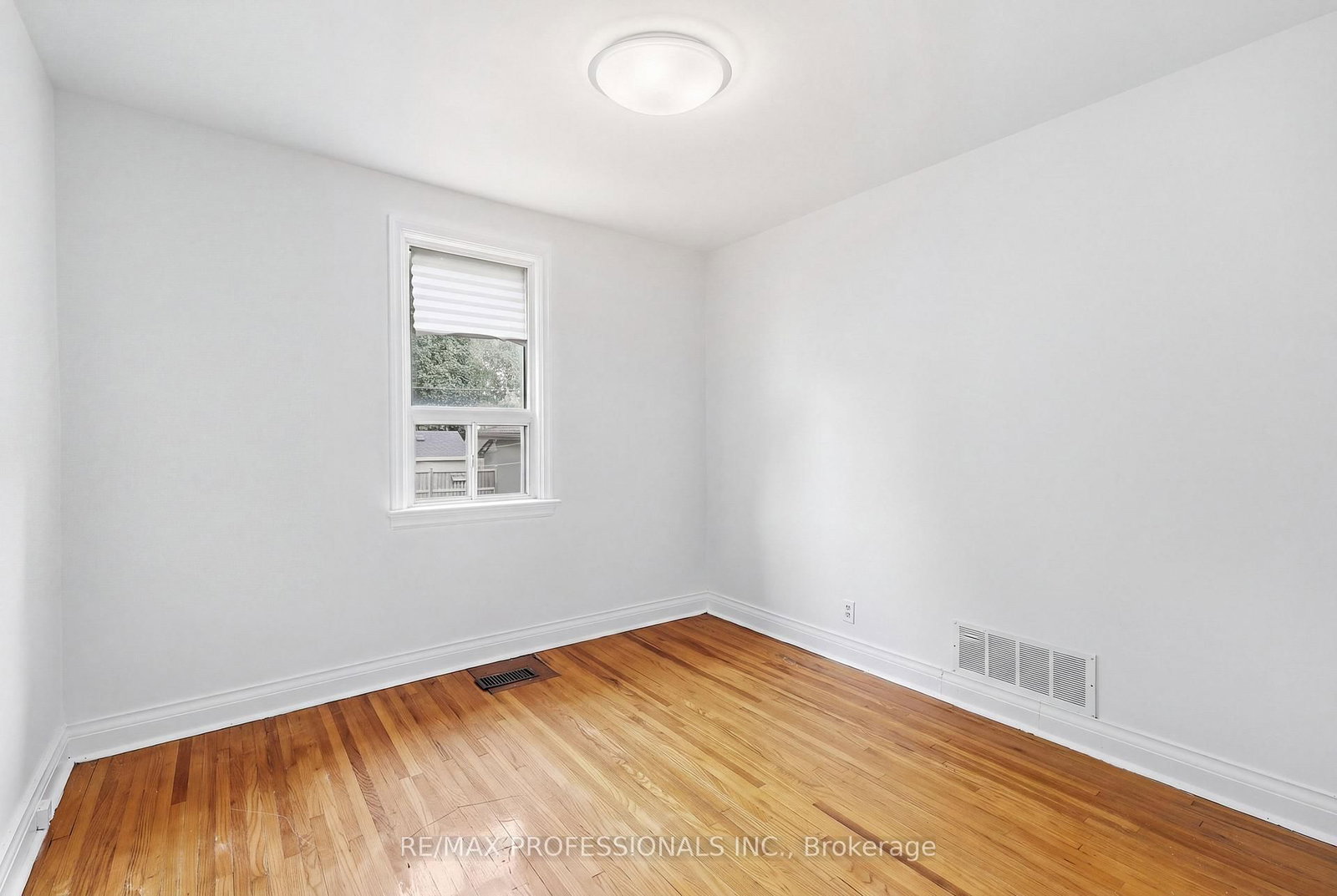 111 Wesley Street • Toronto, ON photo 22