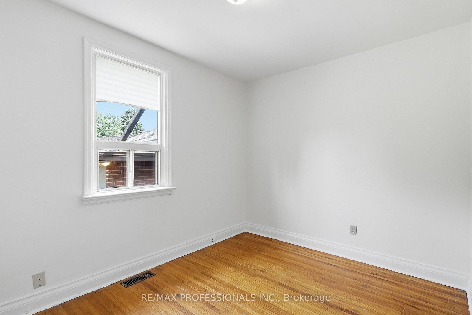 111 Wesley Street • Toronto, ON photo 26