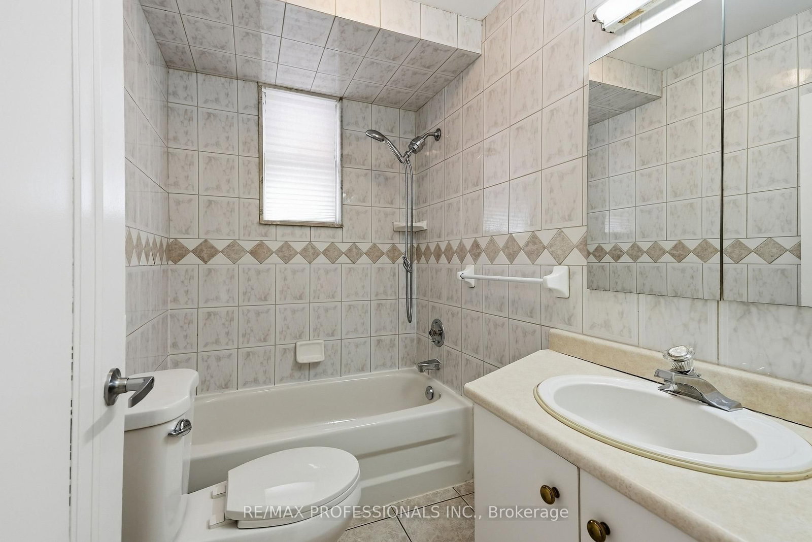 111 Wesley Street • Toronto, ON photo 29