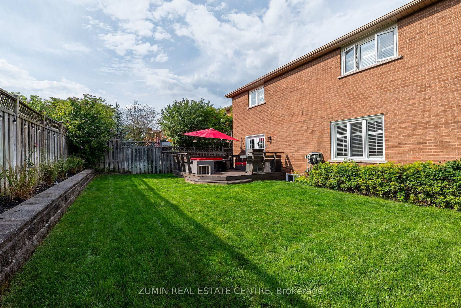 2026 Golden Briar Trail • Oakville, ON photo 42