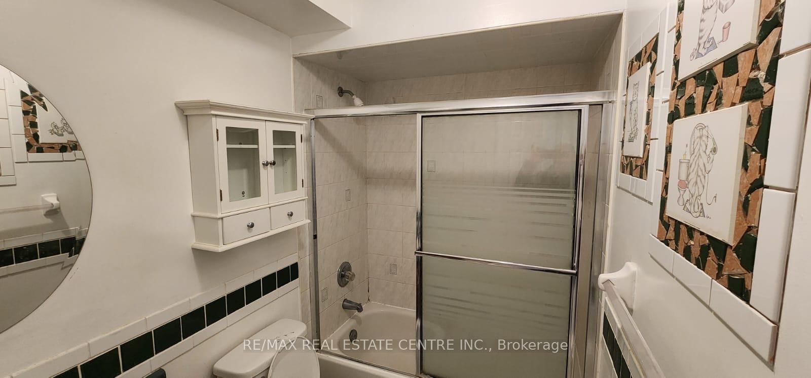 6850 Dillingwood Drive • Mississauga, ON photo 24