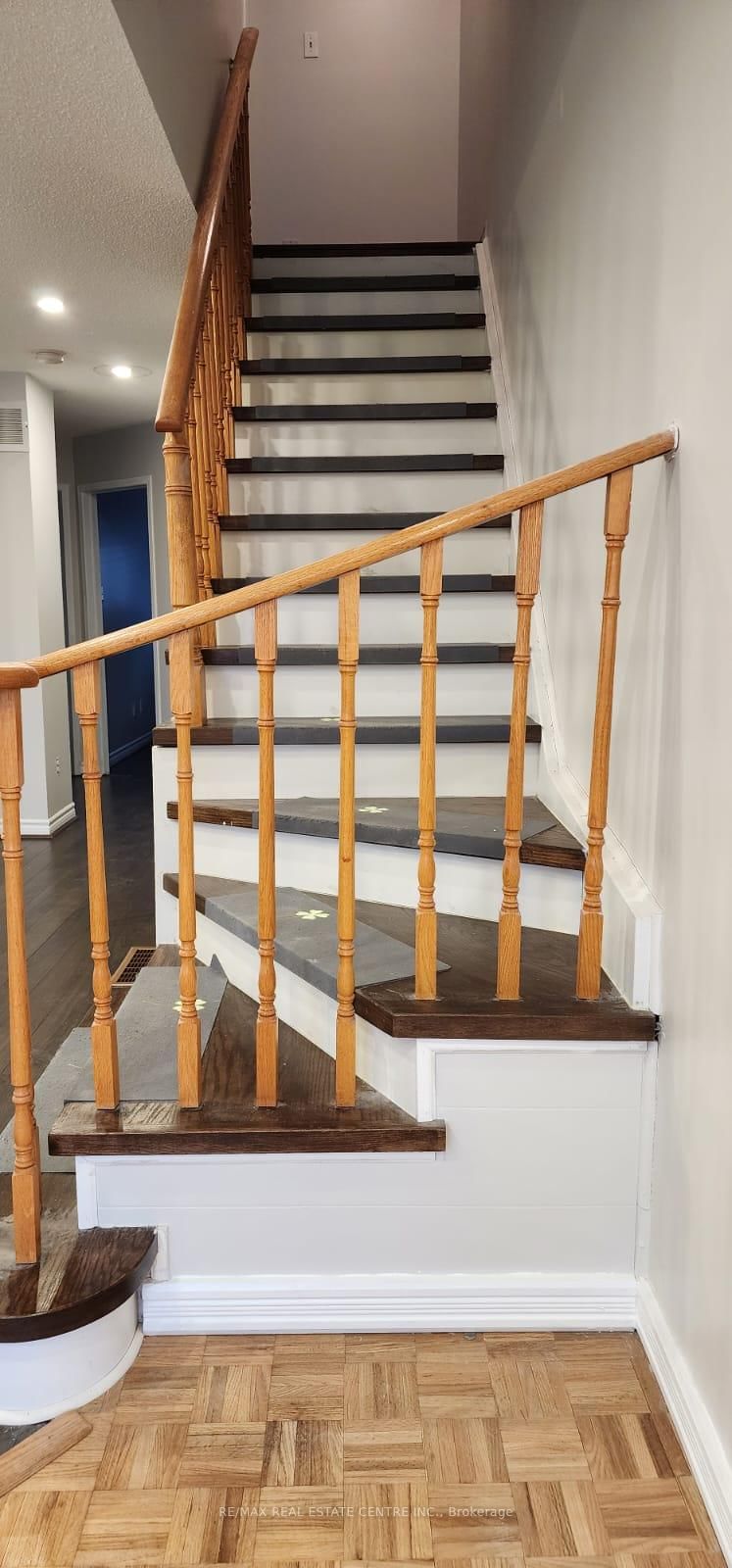 6850 Dillingwood Drive • Mississauga, ON photo 26